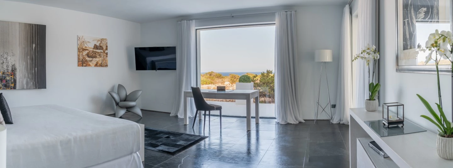 1685638574- Prospectors Luxury real estate Ibiza to rent villa Eden spain property rental suites.webp